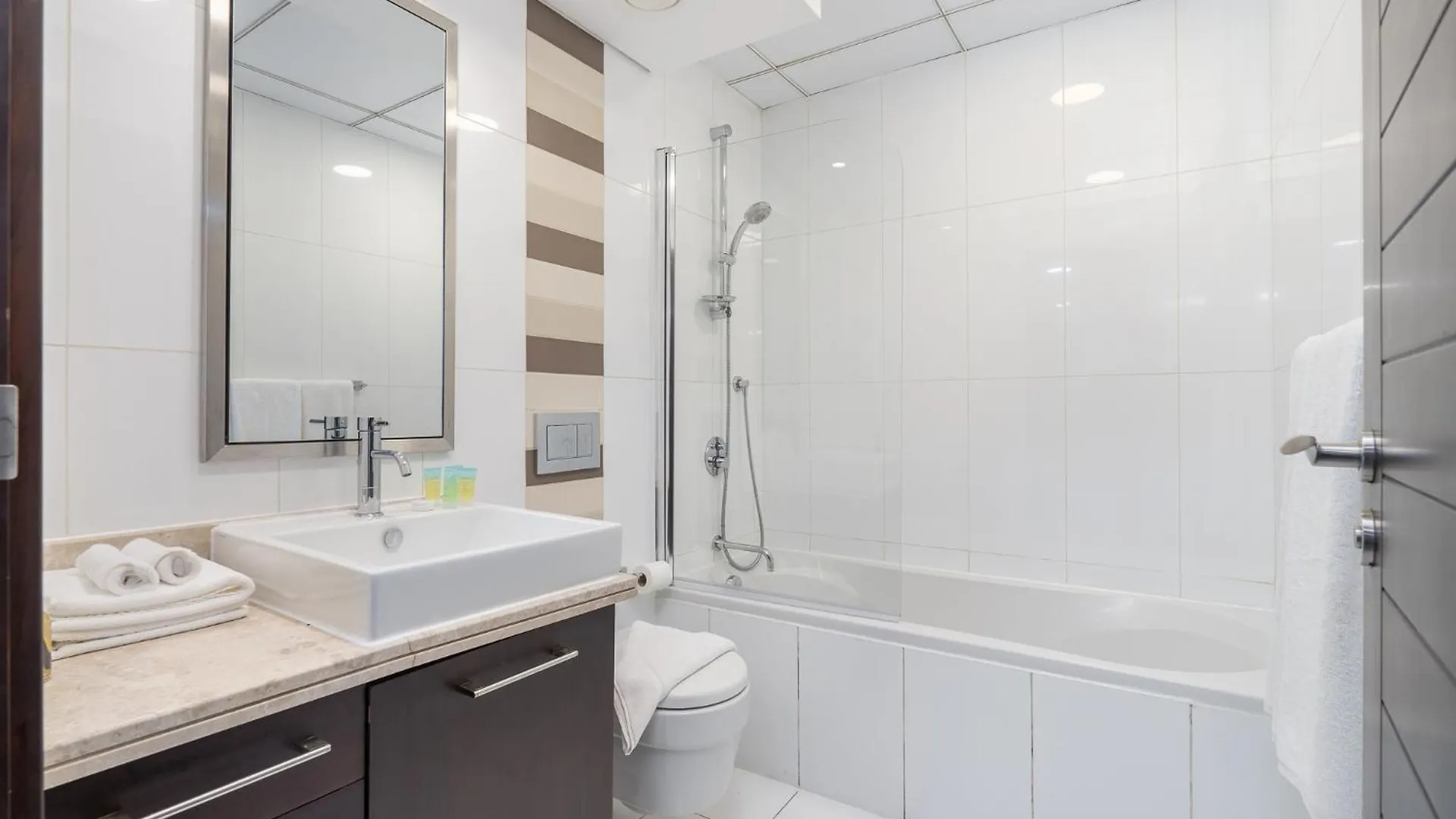 Apartman Trinity Holiday Homes - Burj Khalifa View Boulevard Central Downtown Dubaj